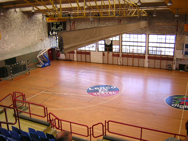 Спорт-зал Sportzal